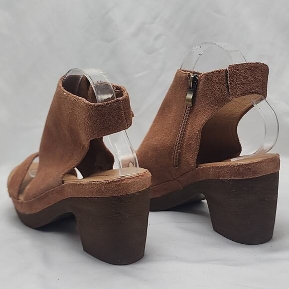 ANTELOPE I41 CUFF SANDALS TAUPE TAN SUEDE OPEN TOE BLOCK HEEL SIZE 41 NWOB - Picture 10 of 16